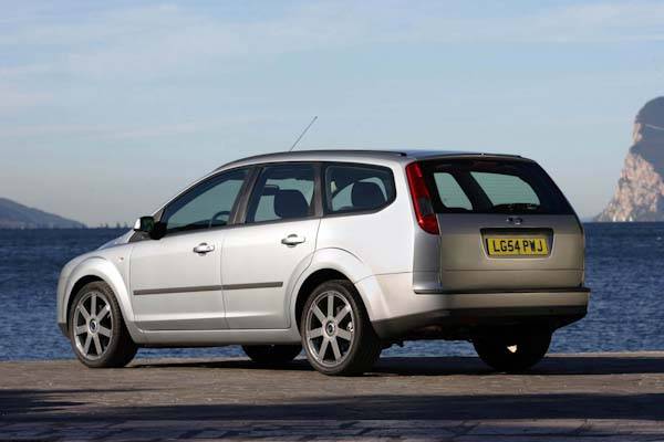 Ford Focus Estate [C170] (2002 - 2005) used car review