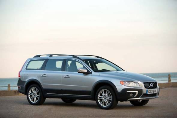 Volvo XC70 (2013 - 2016) used car review