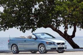 Volvo C70 Convertible (1999 - 2006) used car review