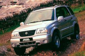 Suzuki Grand Vitara (1998 - 2006) used car review