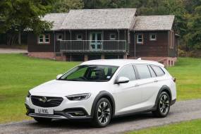 Vauxhall Insignia Country Tourer (2017 - 2020) used car review