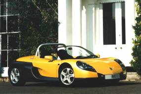 Renault Sport Spider (1998 - 1999) used car review