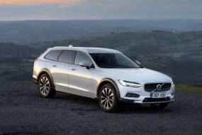 Volvo V90 Cross Country review