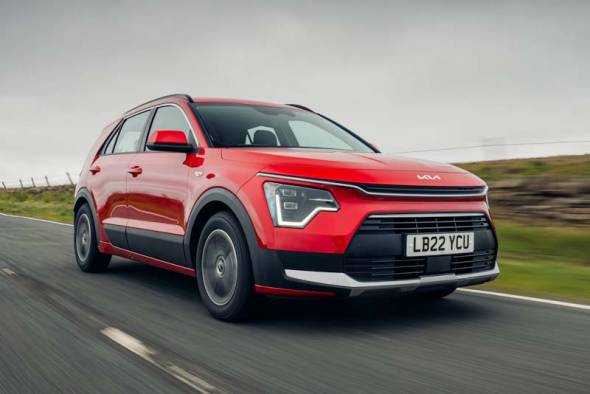 Kia Niro Hybrid Review 2025: Prices, specs & verdict