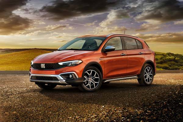 Fiat Tipo Cross review