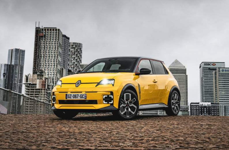 Renault 5 E-Tech Review 2025: Prices, specs & verdict 