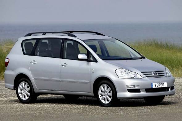 Toyota Avensis Verso (2001 - 2008) used car review