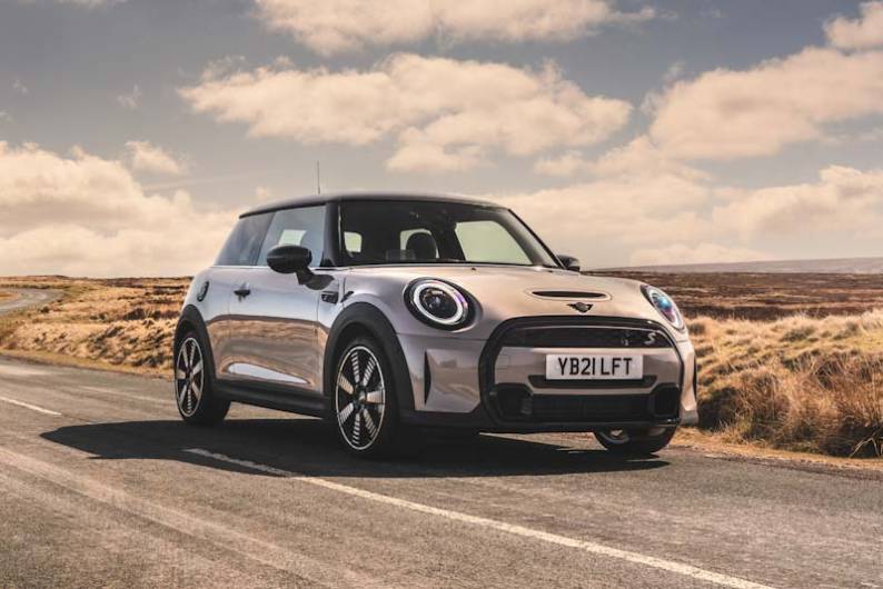 MINI 3-Door Hatch review