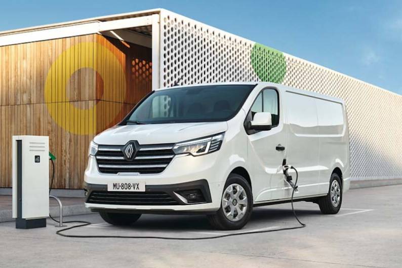 Renault Trafic E-Tech electric review