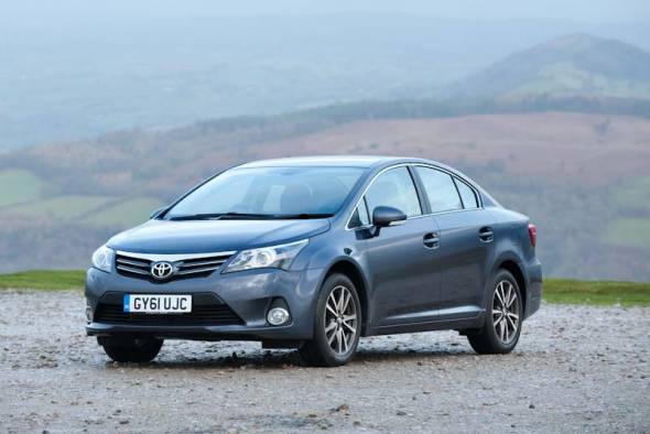 Toyota Avensis (2011 - 2015) used car review