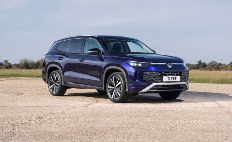 Volkswagen Tayron Review 2025: Prices, specs & verdict