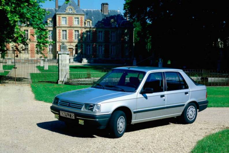 Peugeot 309 (1986 - 1994) used car review