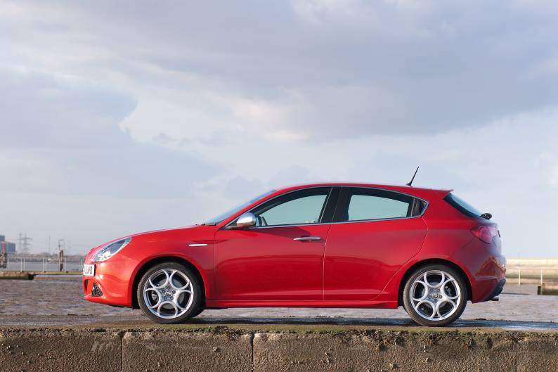Alfa Romeo Giulietta 2010 2014 Used Car Review Car Review