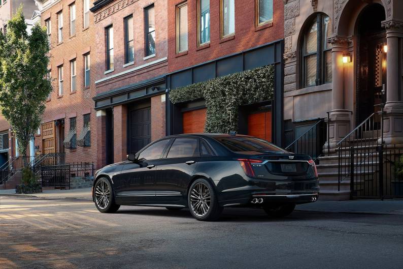 Cadillac CTS-V review | Car review | RAC Drive
