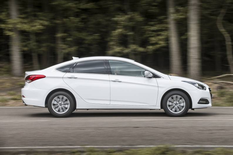 Hyundai I40 Review Car Review Rac Drive
