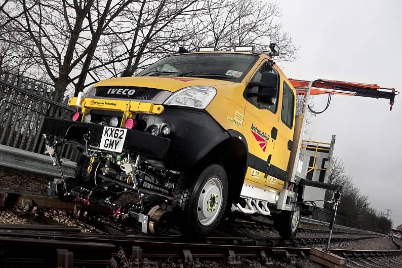 Iveco Ecodaily Crew Cab 4x4 Review Car Review Rac Drive