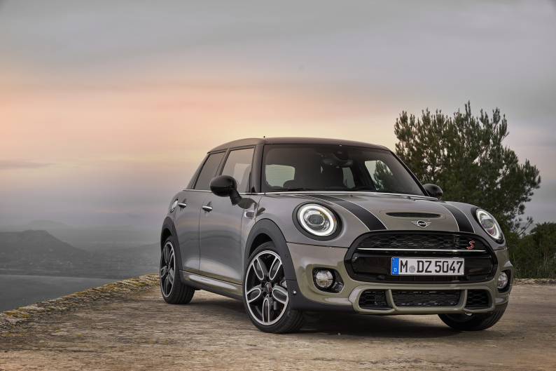 Mini 5 Door Hatch Cooper Review Car Review Rac Drive
