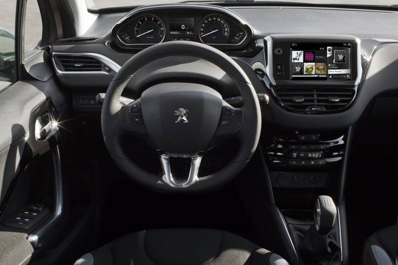Peugeot 208 1 2l Puretech 82 Review Car Review Rac Drive