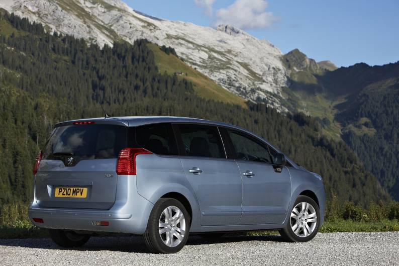 Peugeot 5008 2010 2013 Used Car Review Car Review Rac Drive