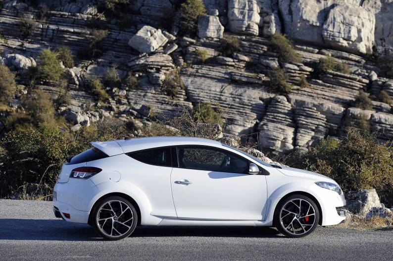 Renault Megane R S 250 2010 2012 Used Car Review Car