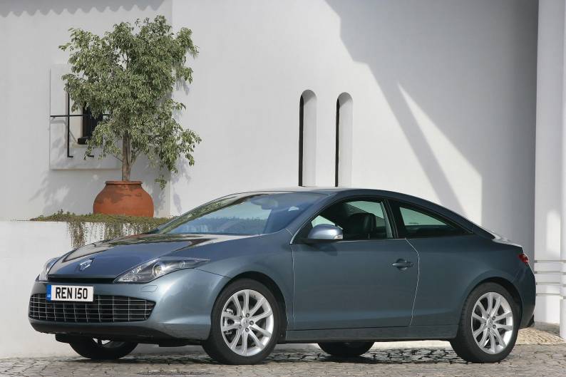 Renault Laguna Coupe 2009 2012 Used Car Review Car Review