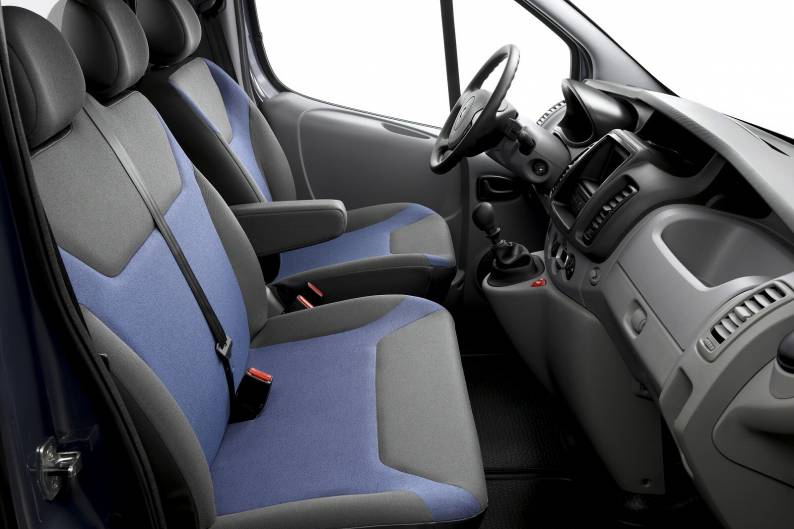 Renault Trafic 2001 2014 Used Car Review Car Review Rac Drive