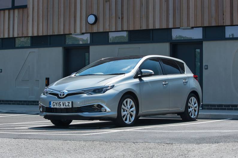 Test Toyota Auris 1 2 Auto Bild Idee