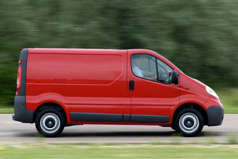 Vauxhall Vivaro 2001 2014 Used Car Review Car Review Rac Drive