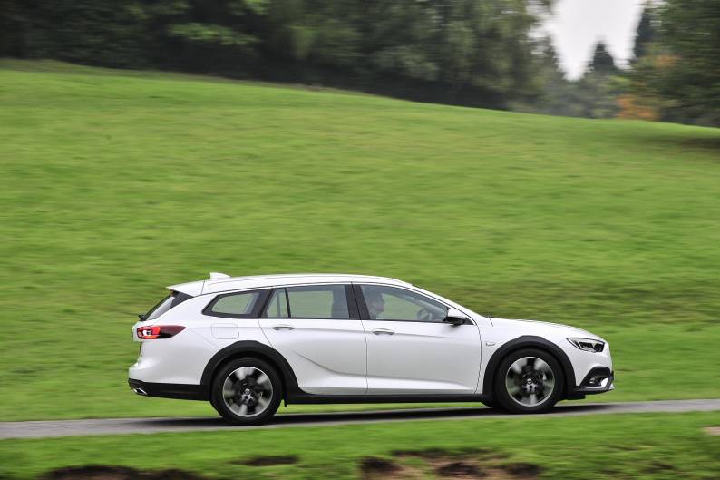 Vauxhall Insignia Country Tourer Review Car Review Rac Drive