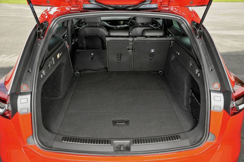 Vauxhall Insignia Sports Tourer Review Car Review Rac Drive
