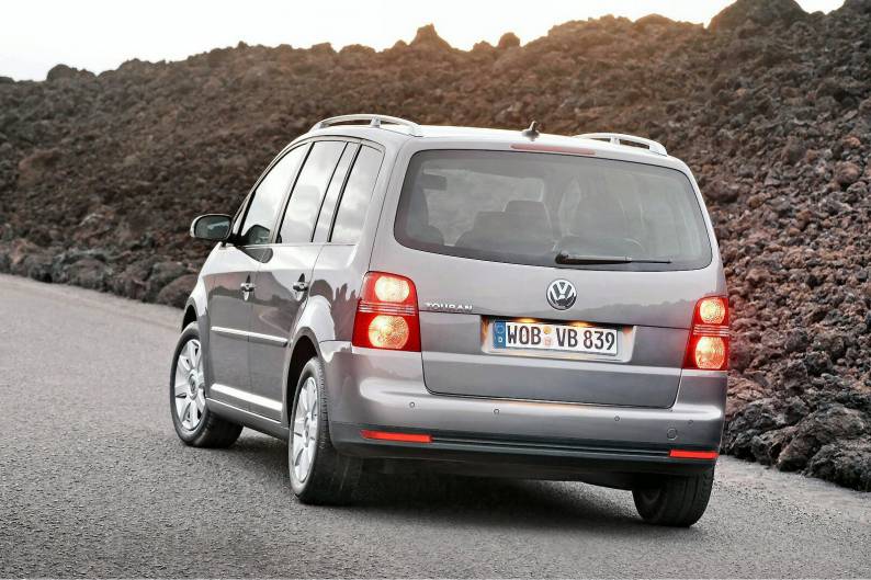 Volkswagen Touran 2003 2010 Used Car Review Car Review Rac Drive