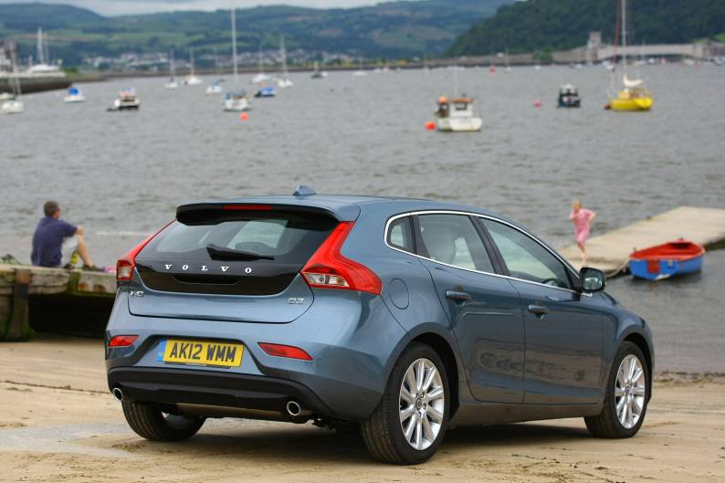 Volvo V40 2012 2014 Used Car Review Car Review Rac Drive