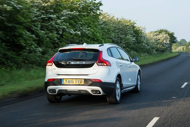 Volvo V40 Cross Country T5 Awd Review Car Review Rac Drive