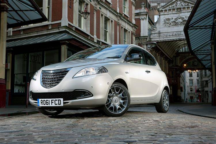 Chrysler Ypsilon 2011 2015 Used Car Review Car Review Rac Drive