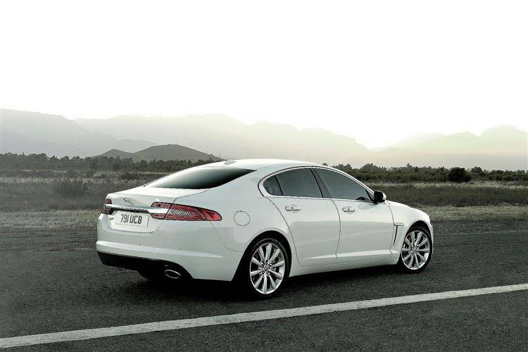 Jaguar Xf 2011 2015 Used Car Review Car Review Rac Drive