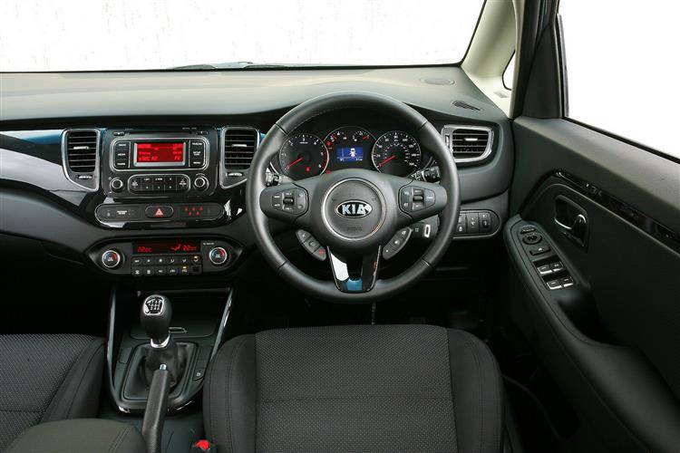 Kia Carens 2013 2016 Used Car Review Car Review Rac Drive