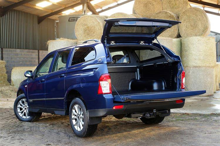Ssangyong Korando Sports Pick Up 2012 2016 Used Car Review Car