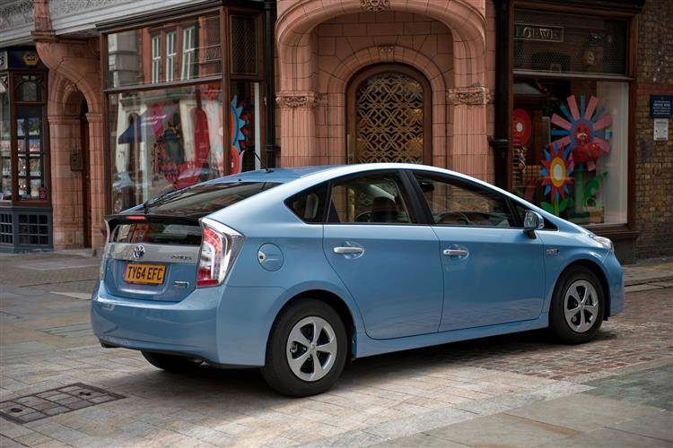 Toyota Prius Plug In 2012 2015 Used Car Review Car Review
