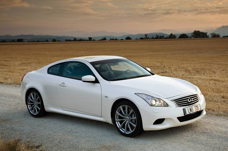 Infiniti G37 Coupe (2009 - 2013) used car review | Car review | RAC Drive