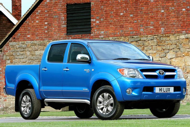 Toyota Hilux 2005 2012 Used Car Review Car Review Rac Drive