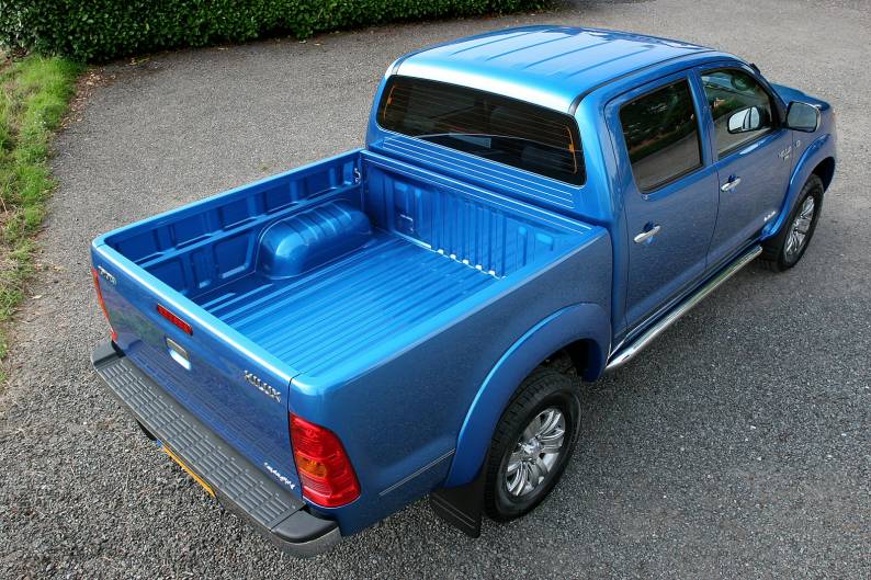 Toyota Hilux 2005 2012 Used Car Review Car Review Rac Drive