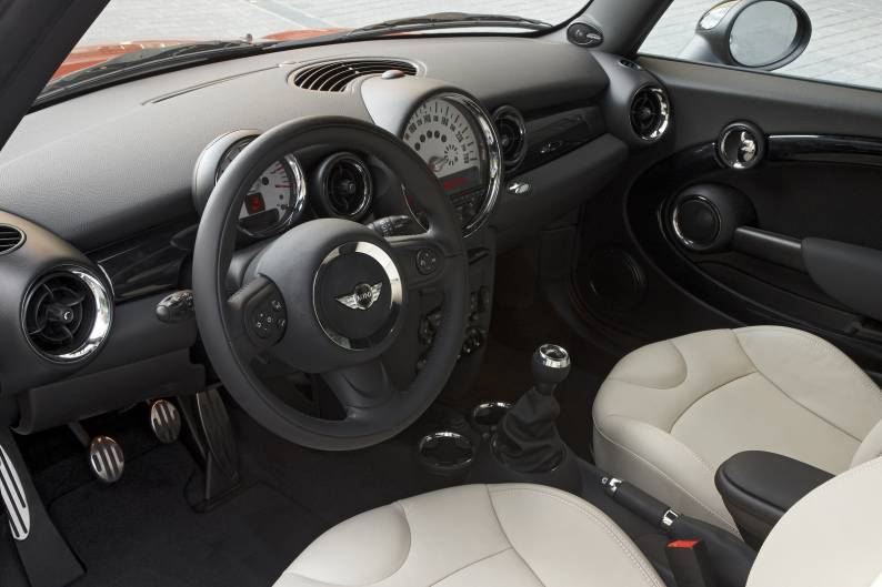 Mini 3 Door Hatch R56 2006 2014 Used Car Review Car