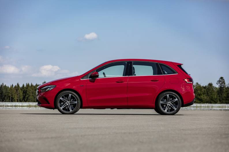 Mercedes Benz B 250e Review Car Review Rac Drive Mercedes Benz B 250e Review Car Review Rac Drive
