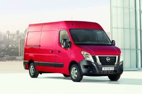 Nissan NV400 review