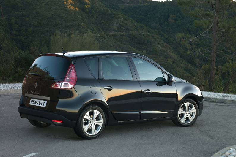 Renault Scenic 2009 2012 Used Car Review Car Review