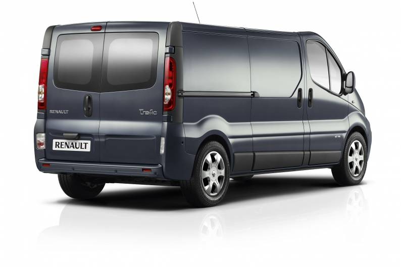 Renault Trafic 2014 On R Bumper With Sensors Black Archives
