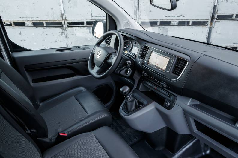 vauxhall vivaro 2019 review
