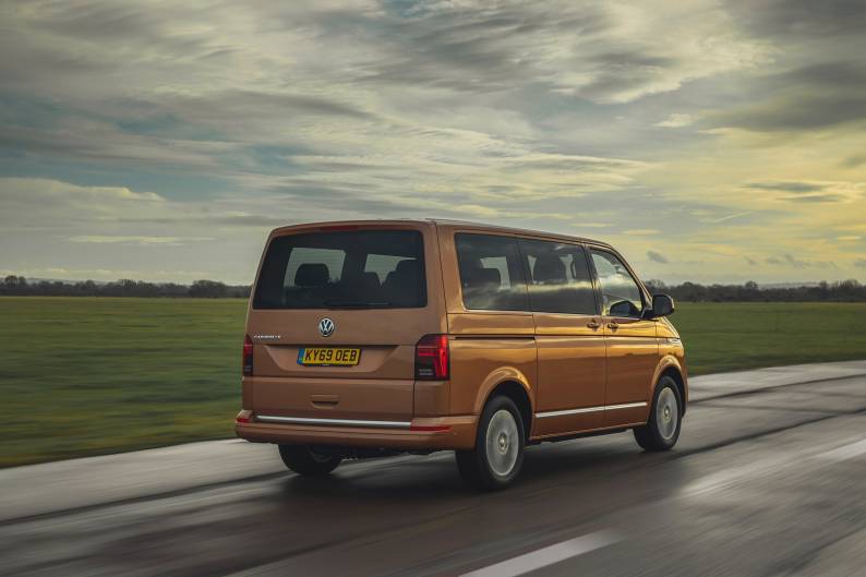 vw caravelle 6.1 review
