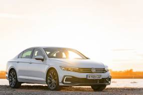 Volkswagen Passat GTE review