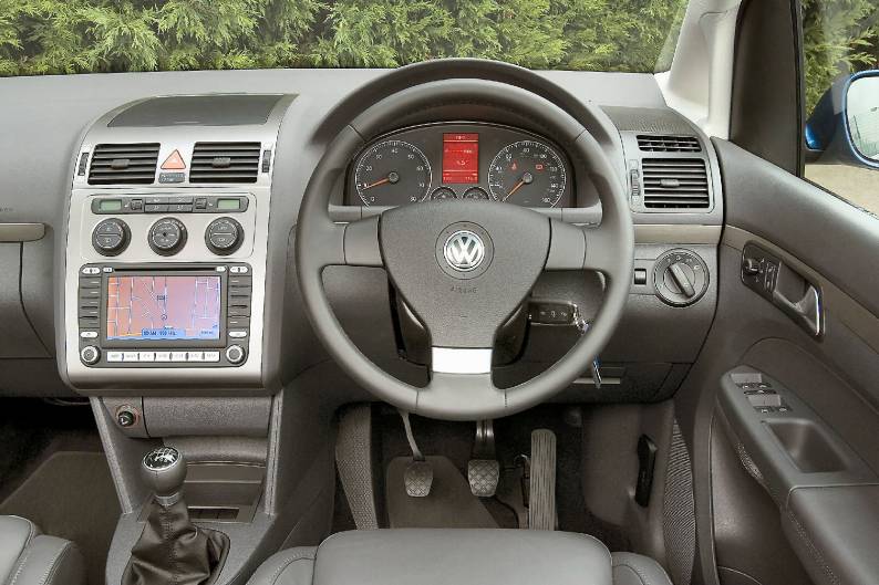Volkswagen Touran 2003 2010 Used Car Review Car